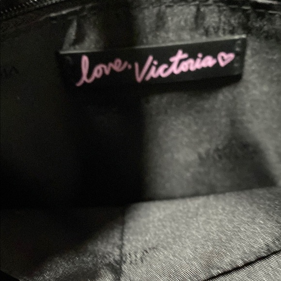 NWOTVictoria's Secret Black Textured Women's Bag - Picture 3 of 5